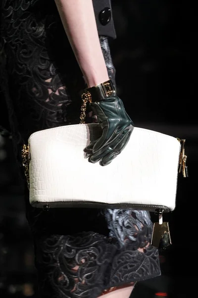 Look 182